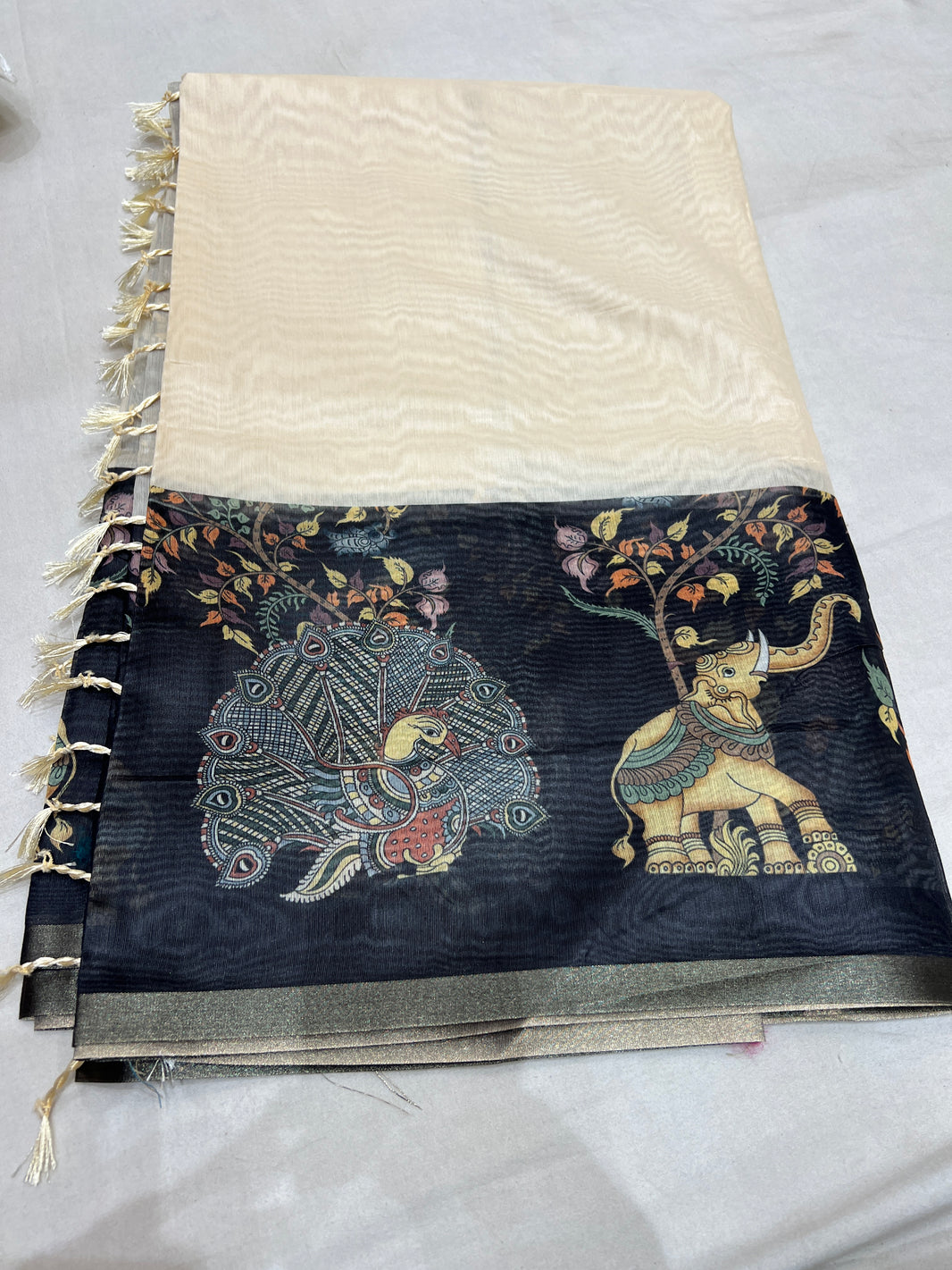 Chanderi Cotton Saree for Women | Cream & Black Traditional Printed Saree with Tassel Pallu