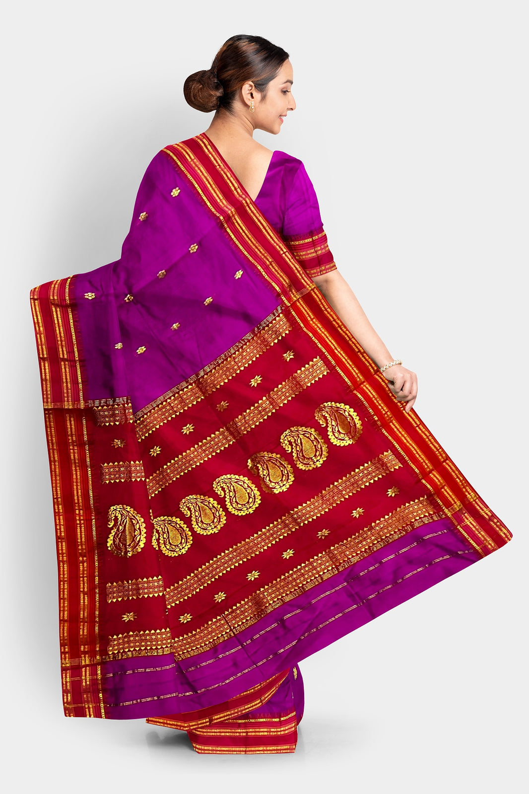 Pure Narayan Peth Saree With Pure Silk Fabric