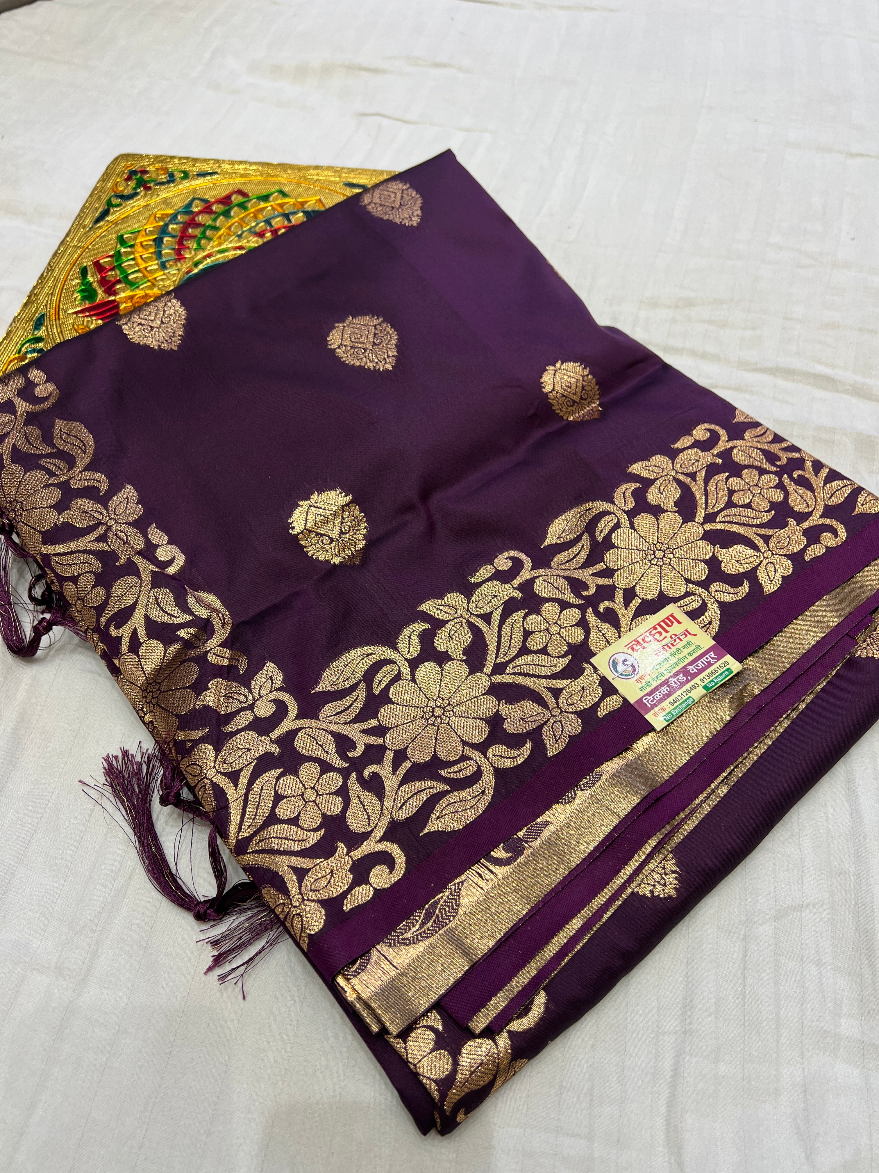 Premium Takshashila Paithani